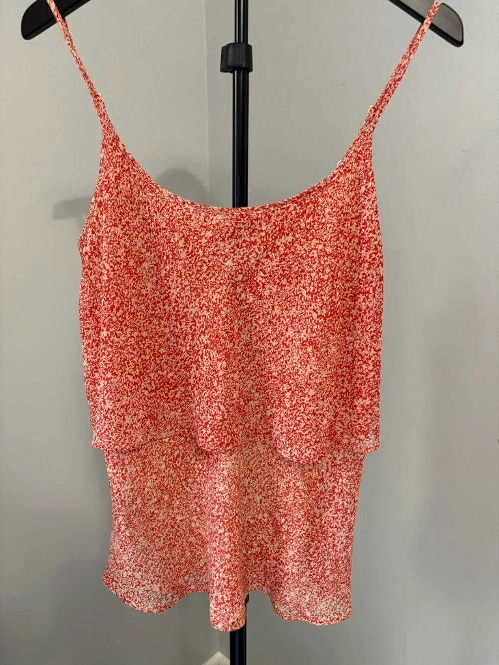 Cabi PAPRIKA Tiered Chiffon Cami Tank Top | Red Geometric Print | Size M - Picture 2 of 9